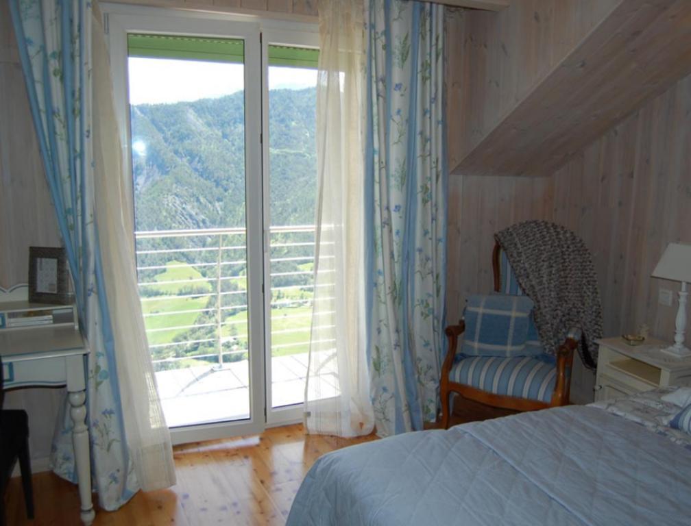 Guest house La Charlisa 3*